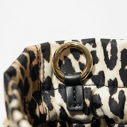 GANNI レディース ポーチ PRINTED BOU BUCKET POUCH IN LEOPARD B3010069 ALMOND MILK アーモンドミルク 859