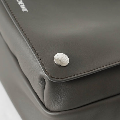 LOEWE メンズ ショルダーバッグ MEDIUM PEBBLE MESSENGER BAG BANBA73X03 2カラー
