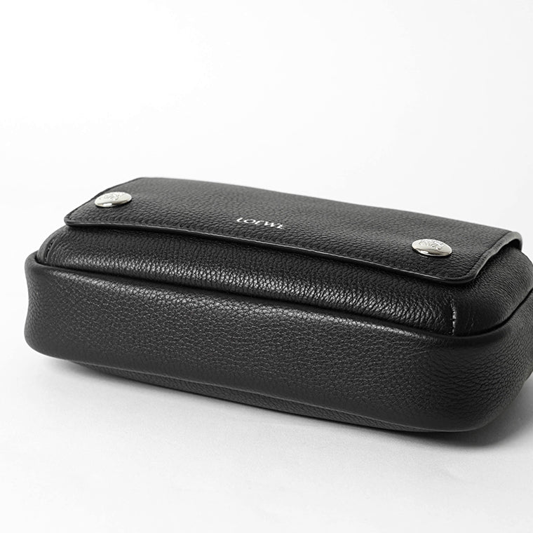 LOEWE メンズ ショルダーバッグ SMALL PEBBLE MESSENGER BAG BANBPCBX01 BLACK ブラック 1100