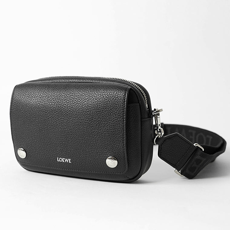 LOEWE メンズ ショルダーバッグ SMALL PEBBLE MESSENGER BAG BANBPCBX01 BLACK ブラック 1100
