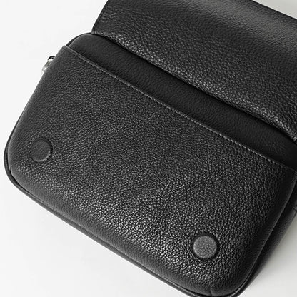 LOEWE メンズ ショルダーバッグ SMALL PEBBLE MESSENGER BAG BANBPCBX01 BLACK ブラック 1100