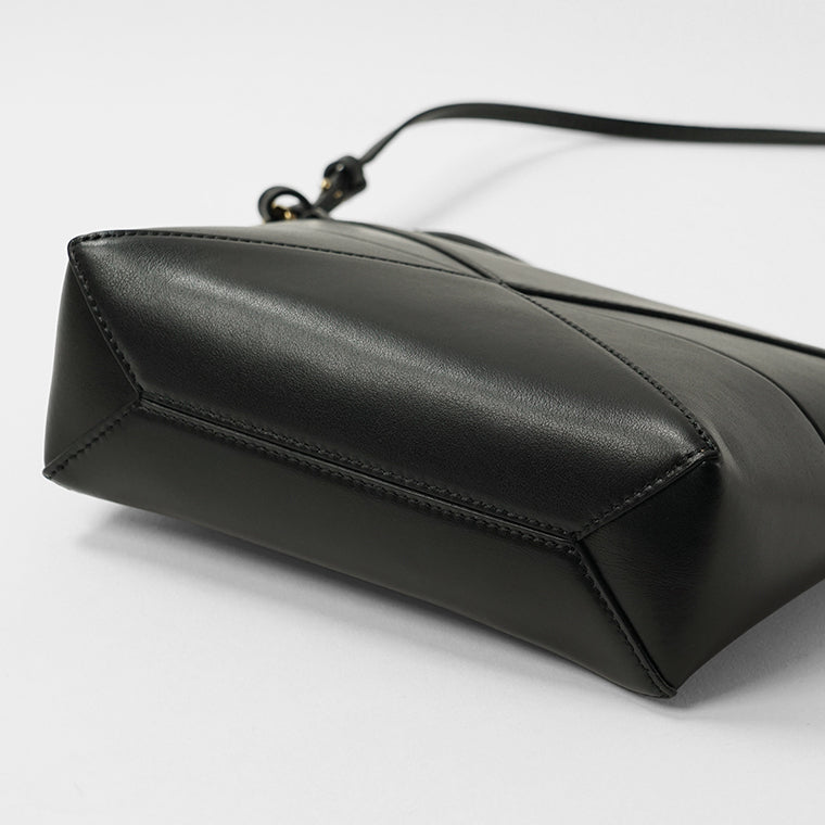 LOEWE レディース バッグ PUZZLE FOLD POUCH C510PT1X01 2カラー