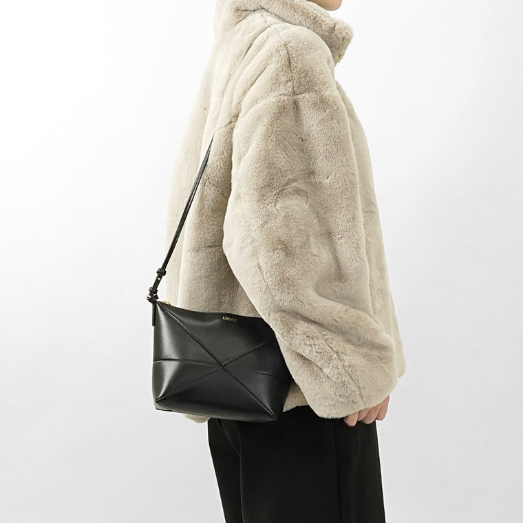 LOEWE レディース バッグ PUZZLE FOLD POUCH C510PT1X01 2カラー