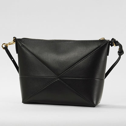 LOEWE レディース バッグ PUZZLE FOLD POUCH C510PT1X01 2カラー