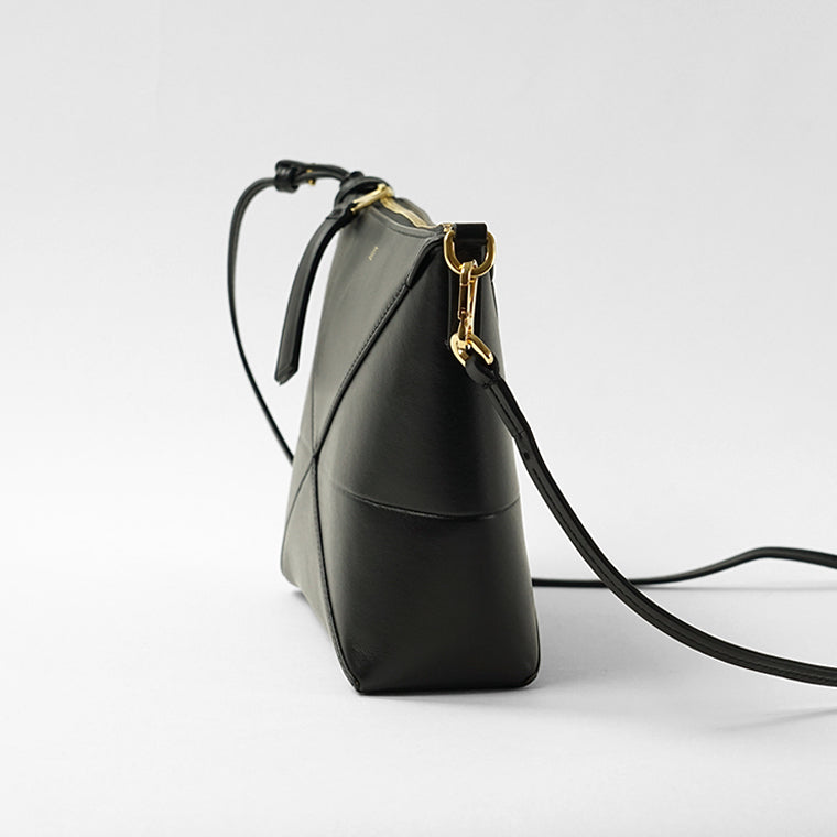 LOEWE レディース バッグ PUZZLE FOLD POUCH C510PT1X01 2カラー