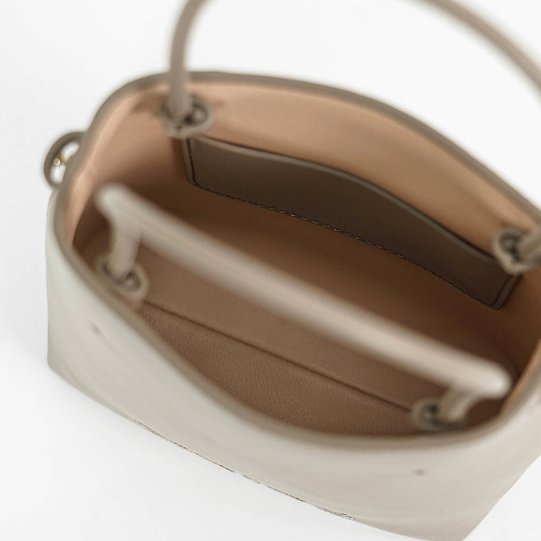 クロエ Chloe レディース ショルダーバッグ グレー ベージュ