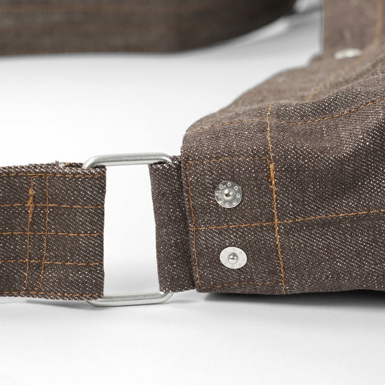 A.P.C. メンズ レディース ショルダーバッグ JOURNAL SMALL COHLX M67010 MARRON FONCE ダークマロン ブラウン CAE