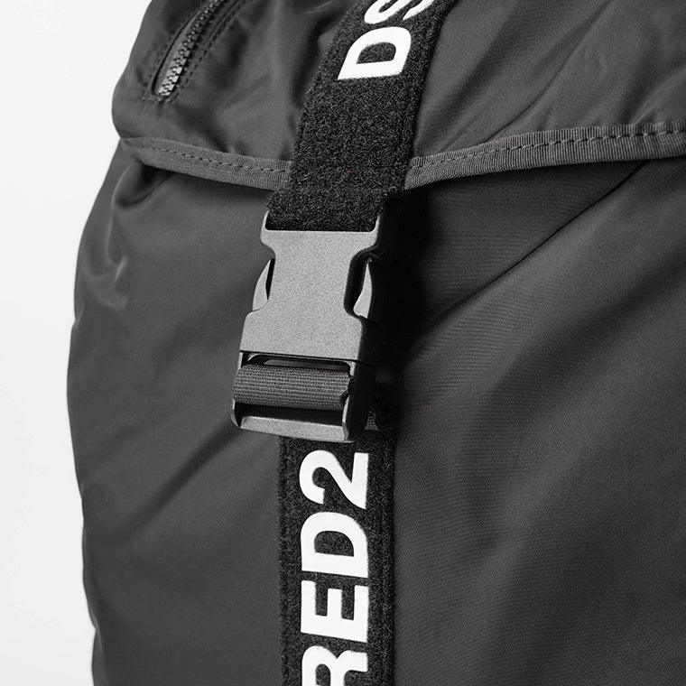 ディースクエアード DSQUARED2 KIDS キッズ バックパック ブラック