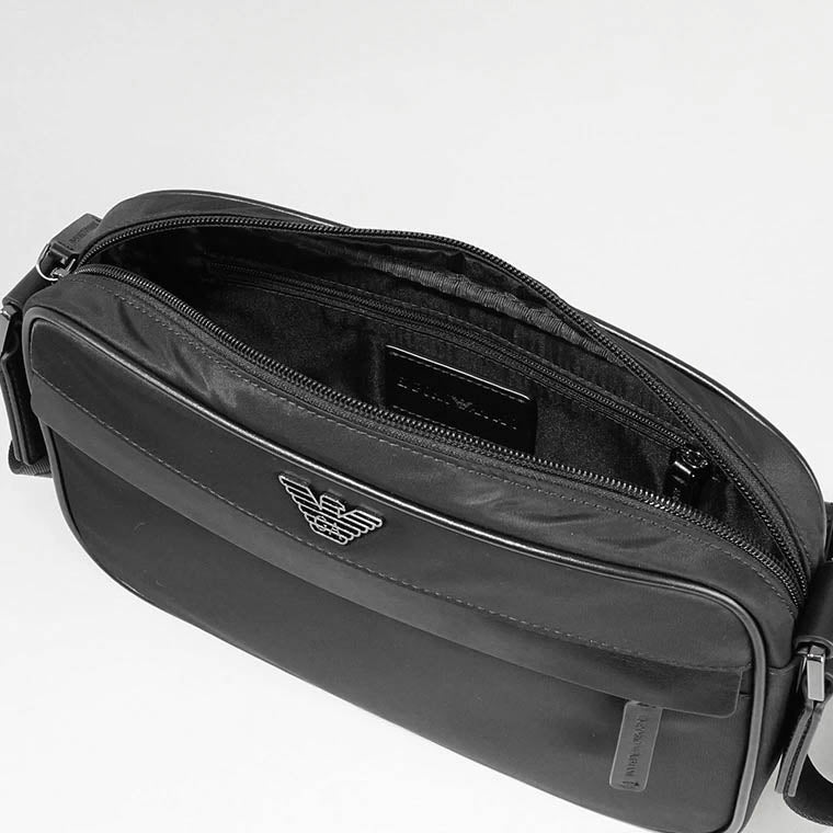 EMPORIO ARMANI メンズ レディース ショルダーバッグ EM001803 AF13454 BLACK BEAUTY ブラック UC001