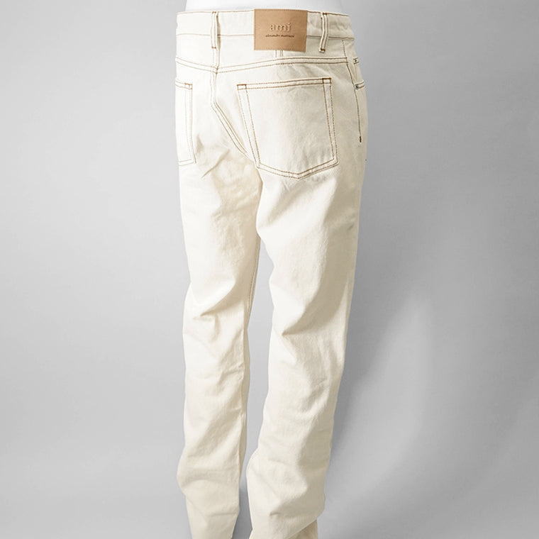 【SUMMER FINAL SALE】 AMI メンズ ジーンズ HTR001 DE0039 BLANC CREME アイボリー 136