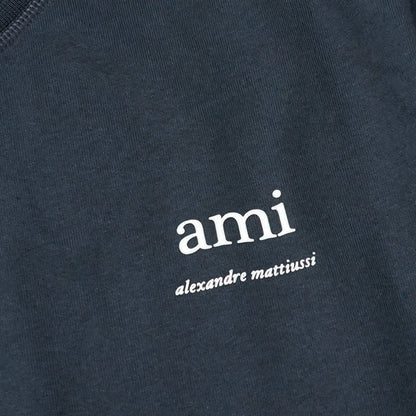 【SUMMER FINAL SALE】 AMI メンズ 長袖Tシャツ HTS248 JE0119 BLEU MARINE ネイビー 4011