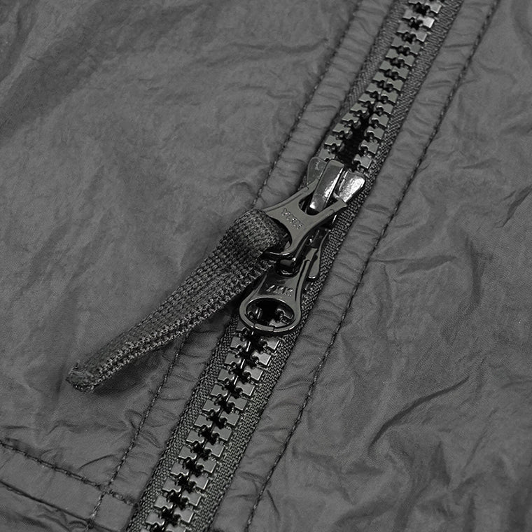 STONE ISLAND メンズ ブルゾン GARMENT DYED CRINKLE REPS NY K1S154100037 S0A23 ブラック V0029