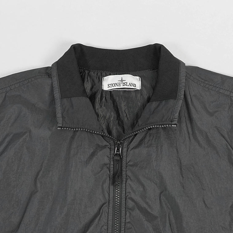 STONE ISLAND メンズ ブルゾン GARMENT DYED CRINKLE REPS NY K1S154100037 S0A23 ブラック V0029