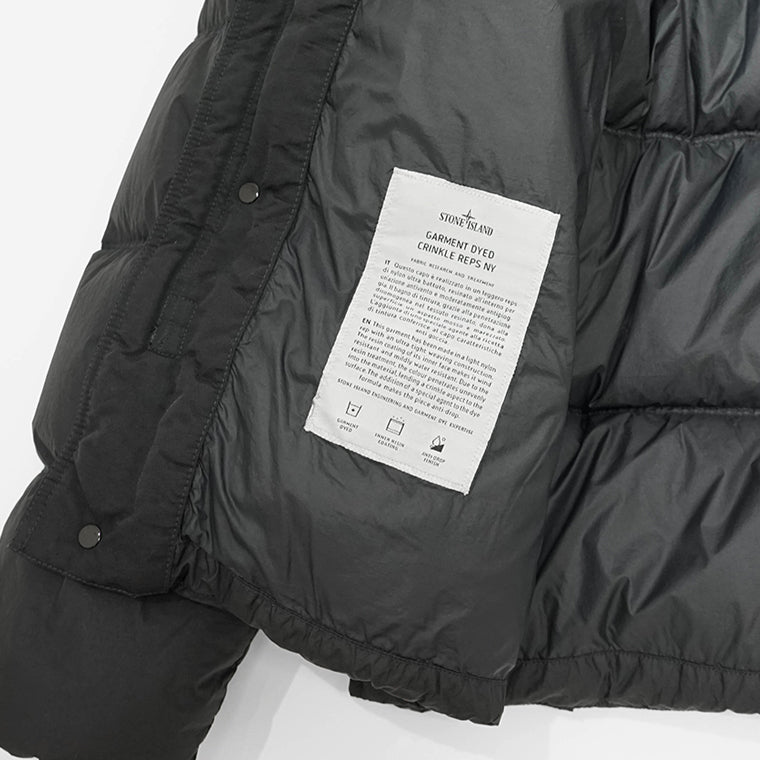 STONE ISLAND メンズ ダウンジャケット GARMENT DYED CRINKLE REPS NY K2S154100010 S0A23 ブラック V0029