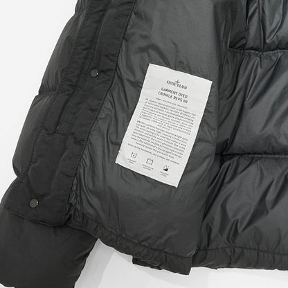 STONE ISLAND メンズ ダウンジャケット GARMENT DYED CRINKLE REPS NY K2S154100010 S0A23 ブラック V0029