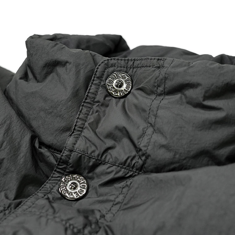 STONE ISLAND メンズ ダウンジャケット GARMENT DYED CRINKLE REPS NY K2S154100010 S0A23 ブラック V0029