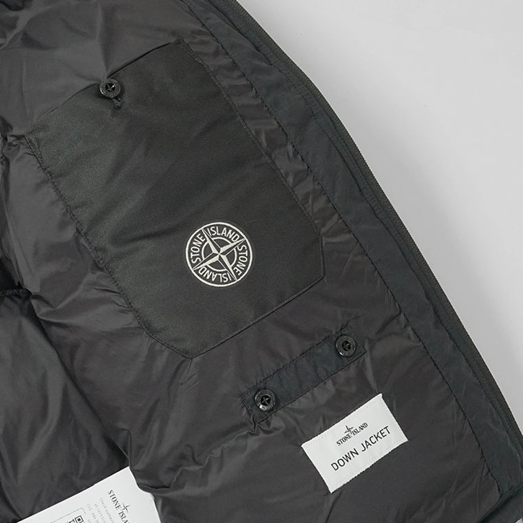 STONE ISLAND メンズ ダウンジャケット K2S154100019 S0182 ブラック V0029