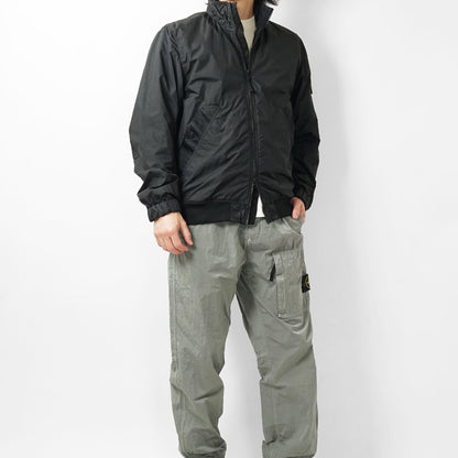STONE ISLAND メンズ ブルゾン GARMENT DYED CRINKLE REPS NY L1S154100111 S0A23 ブラック V0029