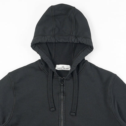 STONE ISLAND メンズ ジップアップパーカー ORGANIC COTTON FLEECE L1S156100061 S0051 ブラック V0029