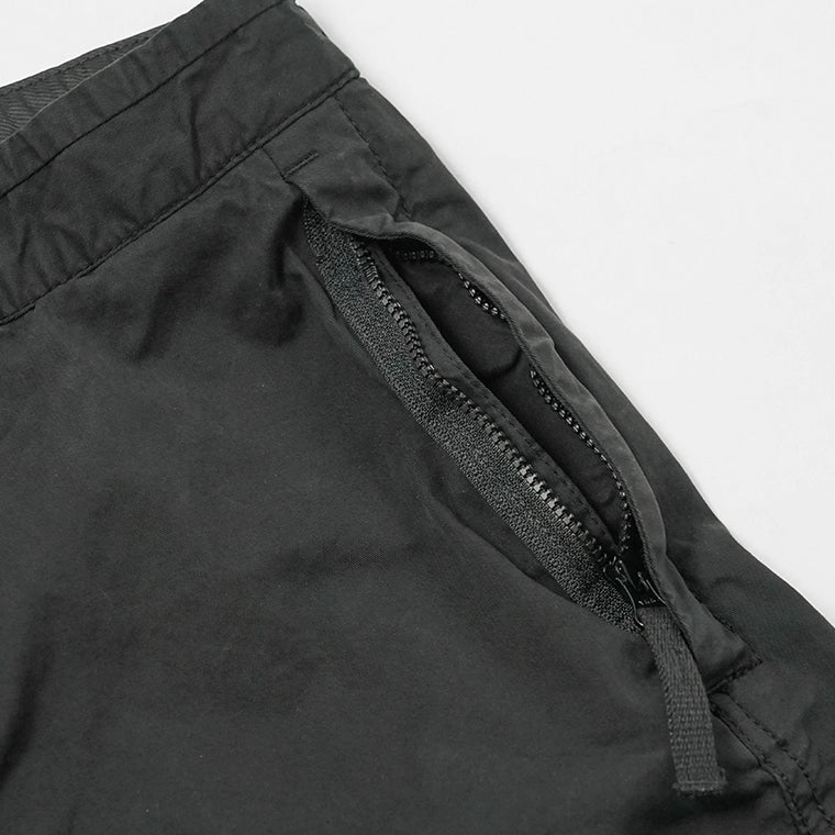 STONE ISLAND メンズ ショートパンツ L1S15L100019 S0A10 ブラック V0029