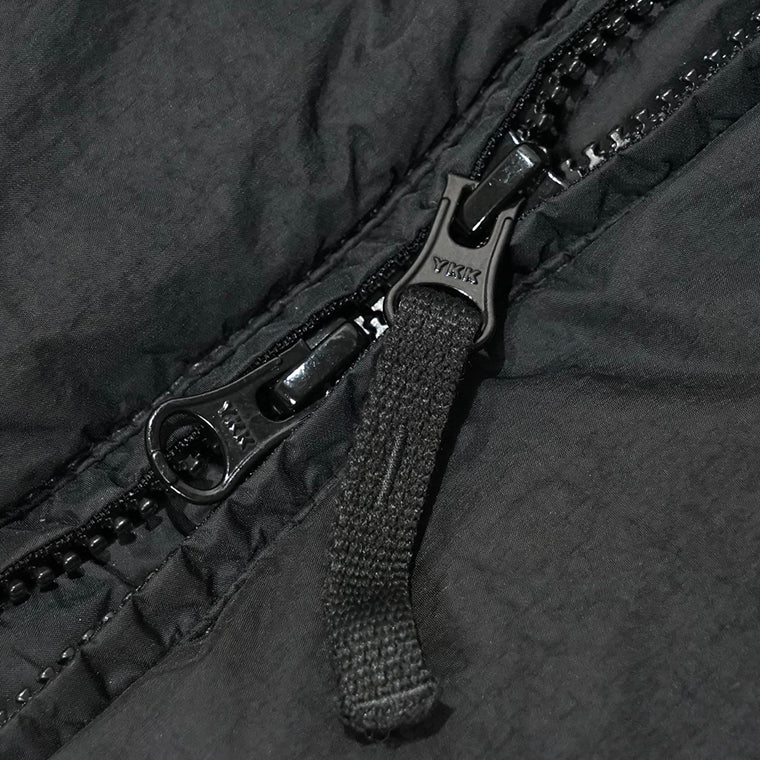 STONE ISLAND メンズ ダウンジャケット GARMENT DYED CRINKLE REPS NY L2S154100037 S0A23 ブラック V0029