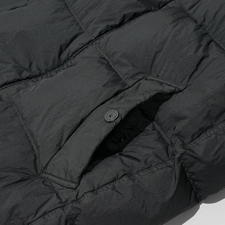 STONE ISLAND メンズ ダウンジャケット GARMENT DYED CRINKLE REPS NY L2S154100037 S0A23 ブラック V0029