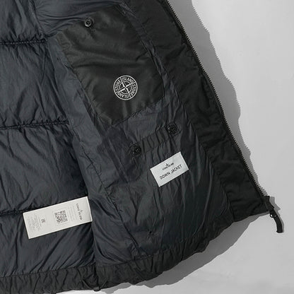 STONE ISLAND メンズ ダウンジャケット GARMENT DYED CRINKLE REPS NY L2S154100037 S0A23 ブラック V0029