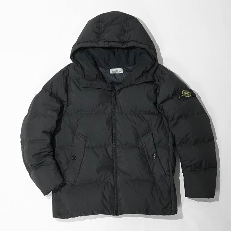 STONE ISLAND メンズ ダウンジャケット GARMENT DYED CRINKLE REPS NY L2S154100037 S0A23 ブラック V0029