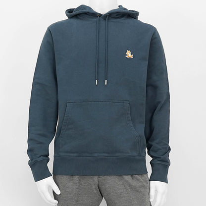 【2024AW CLEARANCE SALE】 MAISON KITSUNE メンズ パーカー CHILLAX PATCH REGULAR HOODIE LM00706 KM0001 INK BLUE ネイビー P476