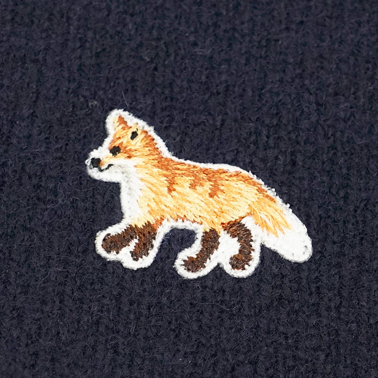 【2024AW CLEARANCE SALE】 MAISON KITSUNE レディース カーディガン BABY FOX PATCH FITTED CARDIGAN LW00508 KT1006 NAVY ネイビー P480