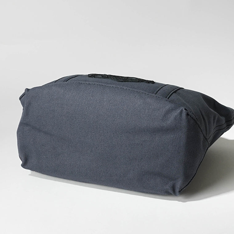 MAISON KITSUNE レディース メンズ トートバッグ FOX HEAD SMALL TOTE LW05103 WW0107 SLATE GREY 0076
