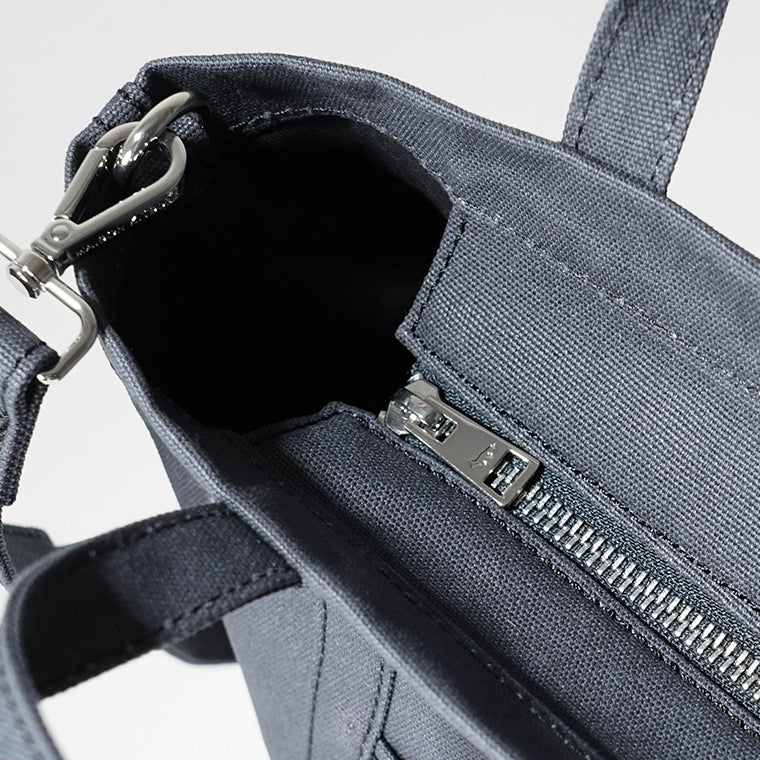 MAISON KITSUNE レディース メンズ トートバッグ FOX HEAD SMALL TOTE LW05103 WW0107 SLATE GREY 0076