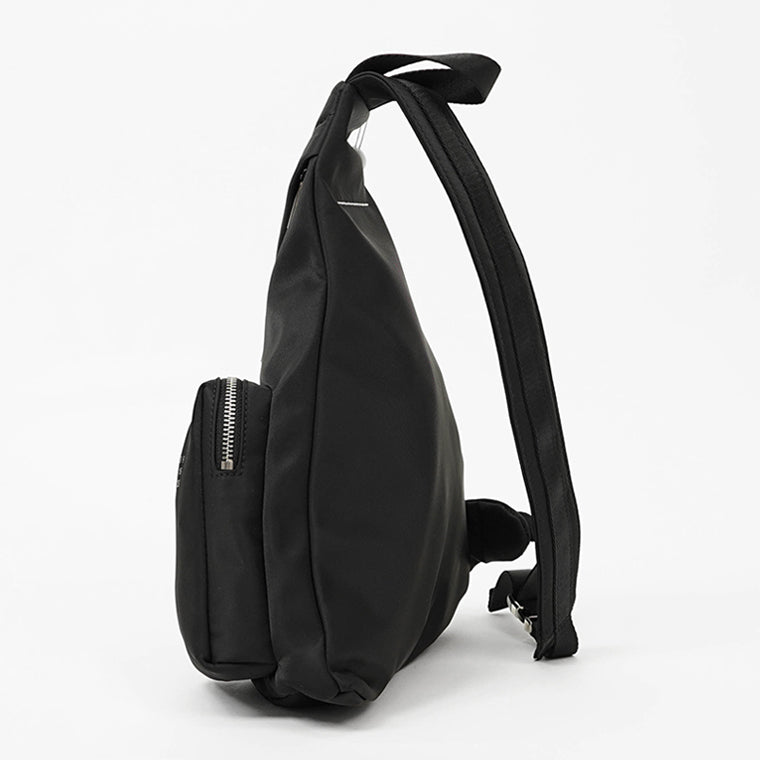 MM6 Maison Margiela KIDS キッズ ワンショルダーバッグ JAPANESE SLING BAG M60820 P6416 ブラック T8013