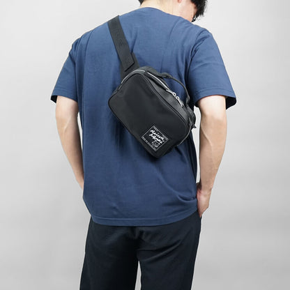 MAISON KITSUNE メンズ レディース ベルトバッグ THE TRAVELLER BUMBAG MM05162 WQ1001 BLACK ブラック P199