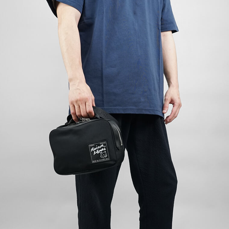 MAISON KITSUNE メンズ レディース ベルトバッグ THE TRAVELLER BUMBAG MM05162 WQ1001 BLACK ブラック P199