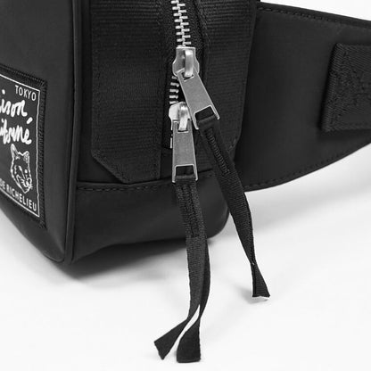 MAISON KITSUNE メンズ レディース ベルトバッグ THE TRAVELLER BUMBAG MM05162 WQ1001 BLACK ブラック P199