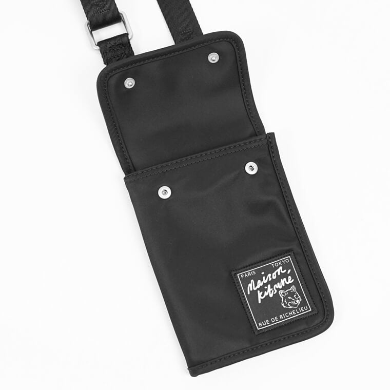 MAISON KITSUNE メンズ レディース ネックポーチ THE TRAVELLER NECK POUCH MM05362 WQ1001 BLACK ブラック P199