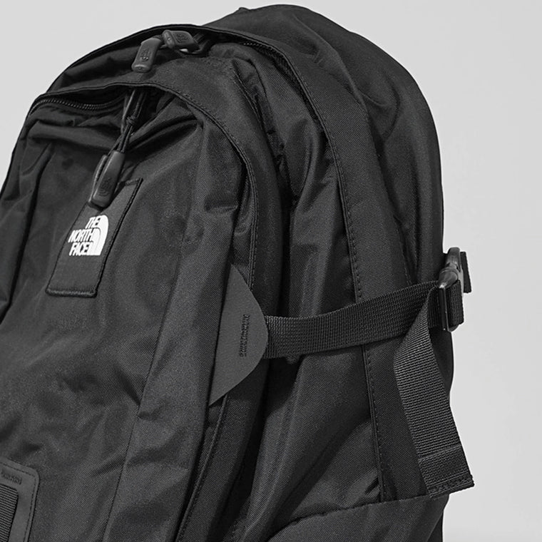 THE NORTH FACE メンズ レディース バックパック HOT SHOT SE NF0A3KYJ TNF BLACK TNF WHITE ブラック 53R