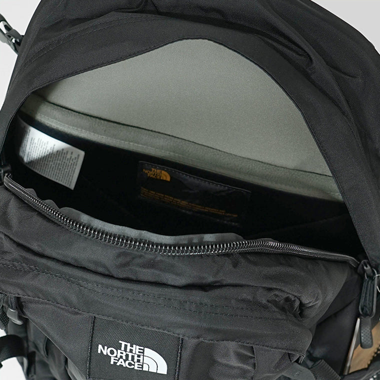 THE NORTH FACE メンズ レディース バックパック HOT SHOT SE NF0A3KYJ TNF BLACK TNF WHITE ブラック 53R