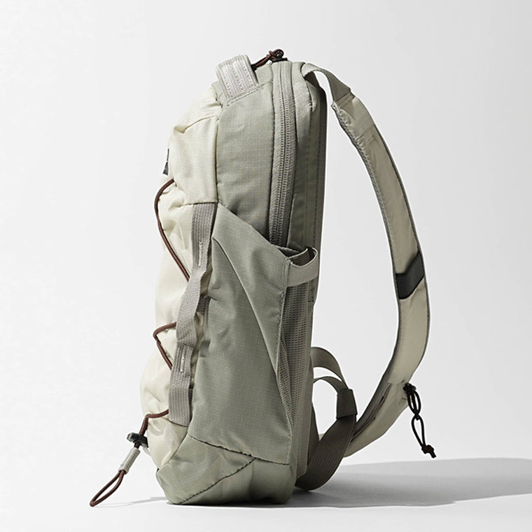 THE NORTH FACE メンズ レディース ベルトバッグ BOREALIS SLING NF0A52UP DESERT STONE STONE SLAB グレー系 NK5