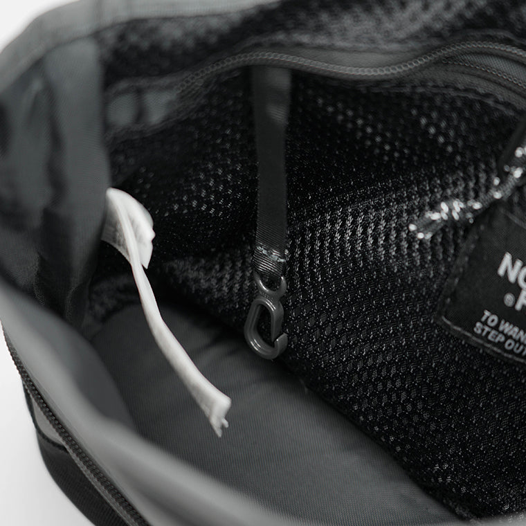 THE NORTH FACE メンズ レディース ショルダーバッグ BASE CAMP SHOULDER BAG NF0A8BK6 TNF BLACK ASPHALT GREY ブラック グレー BIA