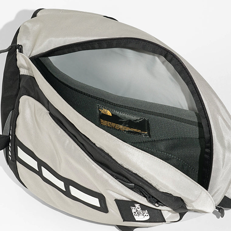 THE NORTH FACE メンズ レディース ワンショルダーバッグ HOT SHOT SLING NF0A8JCE STONE SLAB CUMULUS CLOUD グレージュ SM4