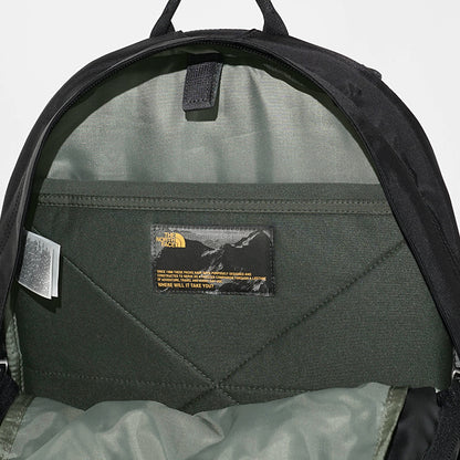 THE NORTH FACE メンズ レディース バックパック BOREALIS CLASSIC PATCH NF0A8KE8 TNF BLACK ASPHALT GREY ブラック アスファルトグレー 0E6