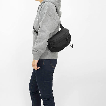 MAISON KITSUNE メンズ レディース ベルトバッグ FLASH FOX BUMBAG NM05171 WQ4034 BLACK ブラック P199