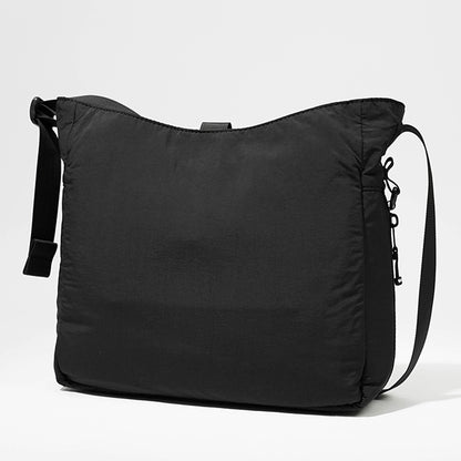 MAISON KITSUNE ショルダーバッグ FLASH FOX MESSENGER NM05172 WQ4034 BLACK ブラック P199