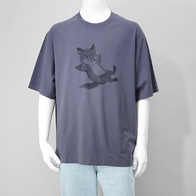 【SUMMER FINAL SALE】 MAISON KITSUNE メンズ Tシャツ CHILLAX PRINT OVERSIZE TEE SHIRT OM00108 KJ0008 FIG パープル 0120
