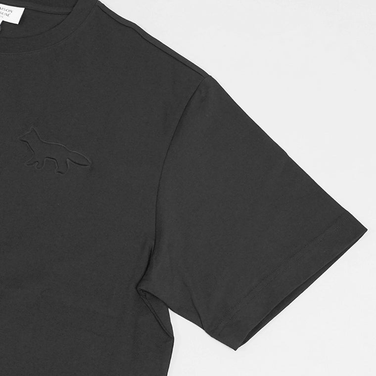 MAISON KITSUNE メンズ Tシャツ EMBOSSED PROFILE FOX OVERSIZE TEE SHIRT OM00116 KJ7016 BLACK ブラック P199
