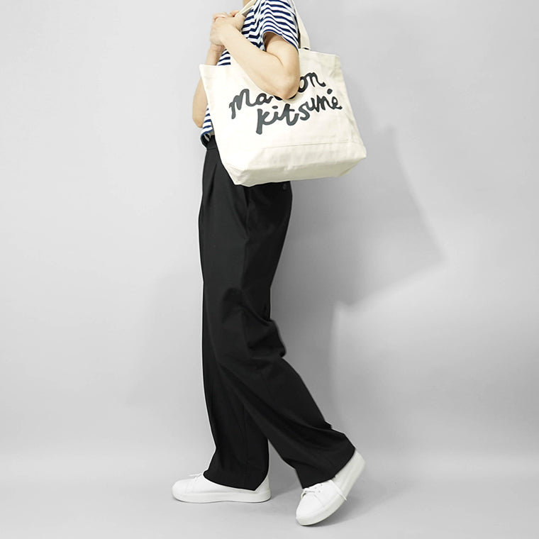 MAISON KITSUNE メンズ レディース トートバッグ HANDWRITING TOTE OW05124 WW9042 2カラー