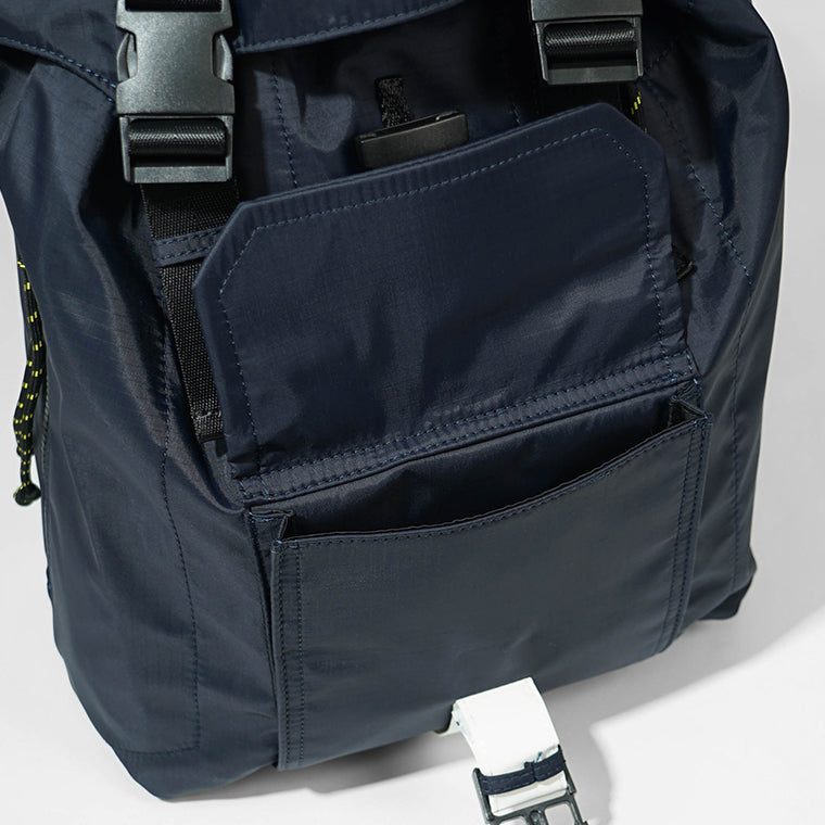 A.P.C. ネイビー バックパック アーペーセー A.P.C. メンズ レディース バックパック ダーク