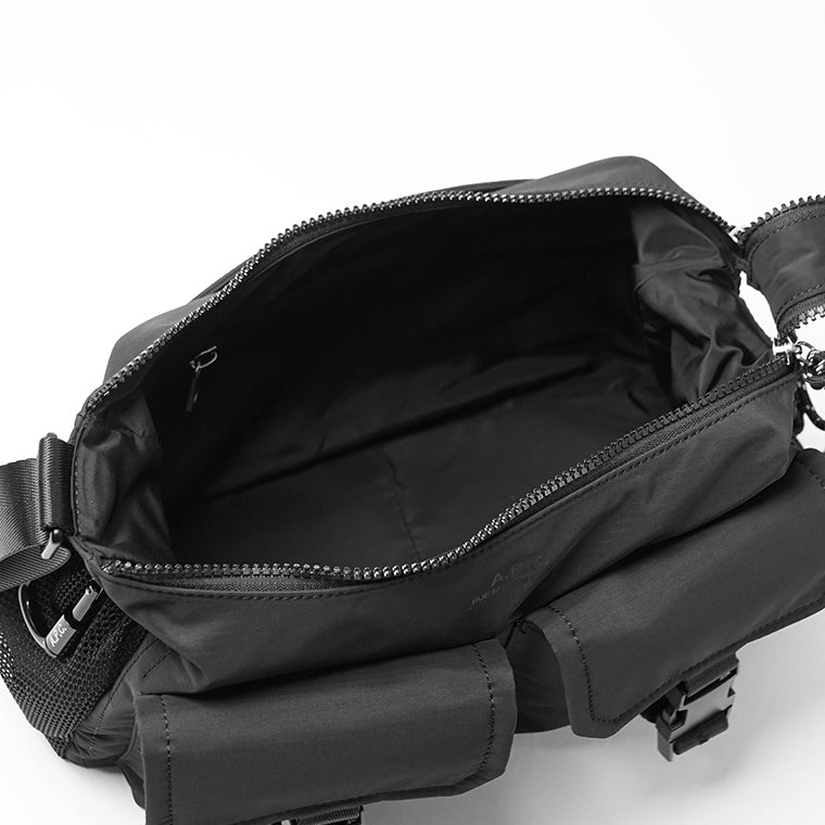 A.P.C. メンズ レディース ショルダーバッグ TREK PAAGE H67005 NOIR ブラック LZZ